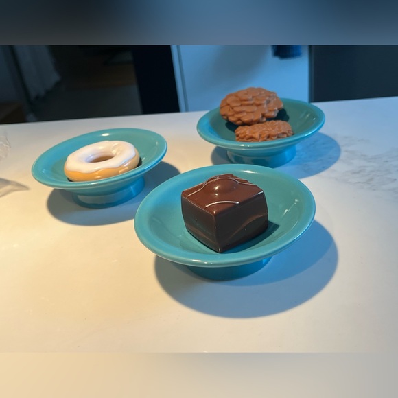 Crate&Barrel Other - 6 Crate & barrel aqua cupcake pedestals.  Really festive way to serve cupcakes